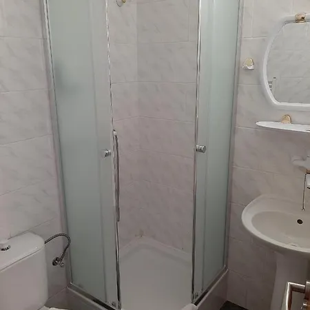 Apollon فندق فالتيس