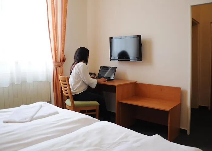 Hotel Apollon Valtice